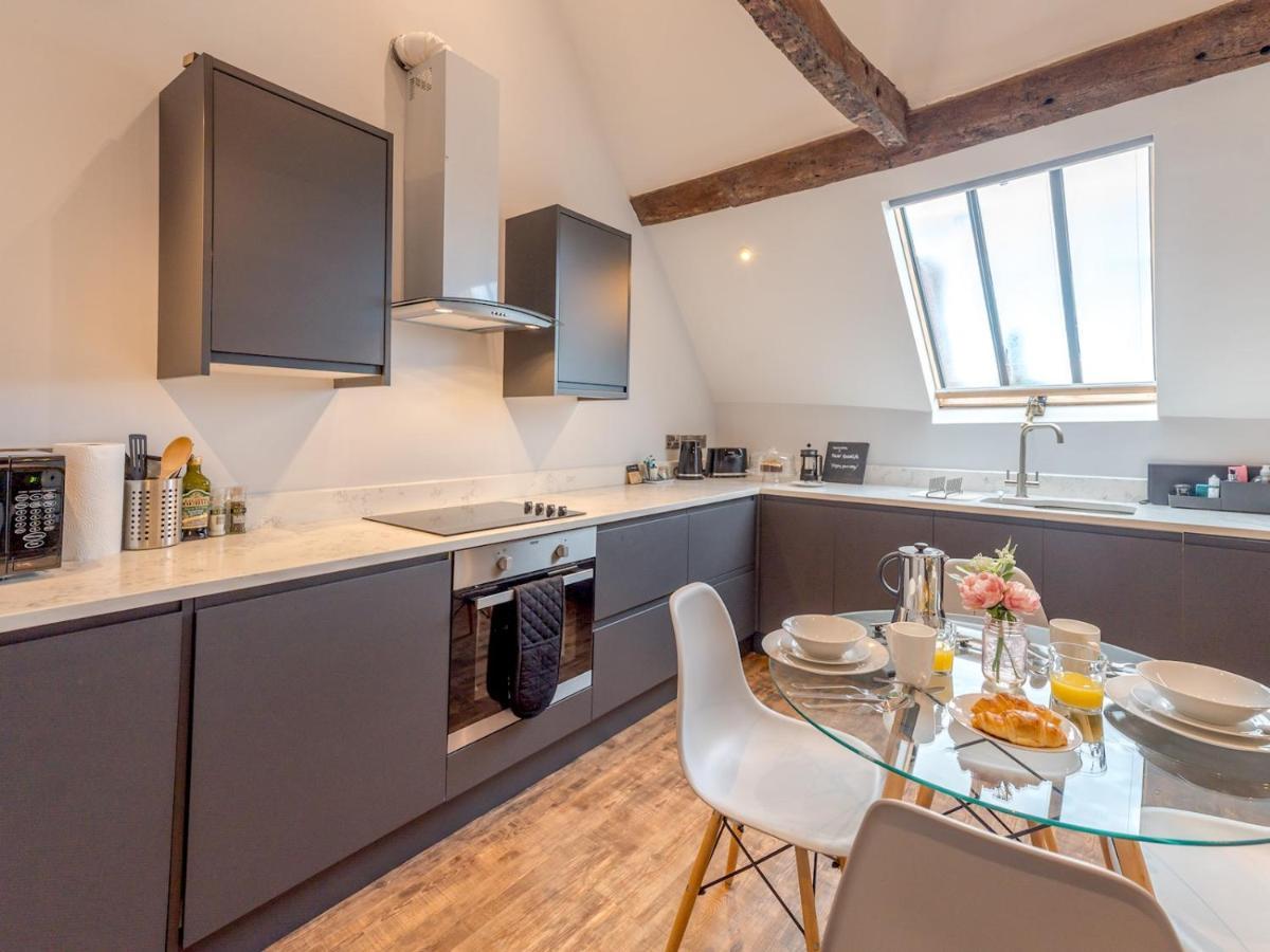 Pass The Keys 5C Charming Town Centre Apartment With Roof Top Views 什鲁斯伯里 外观 照片