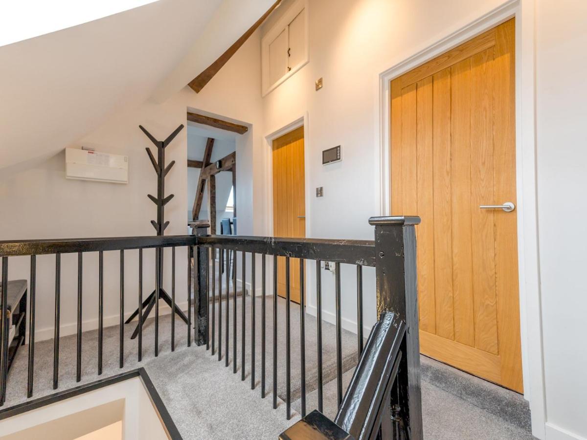 Pass The Keys 5C Charming Town Centre Apartment With Roof Top Views 什鲁斯伯里 外观 照片
